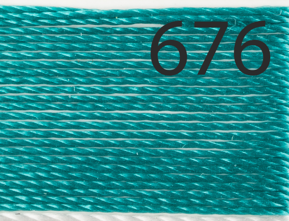 Нитки MAKRO 40 № 676